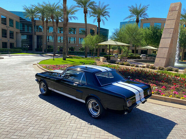 Ford Mustang 1965 image number 2