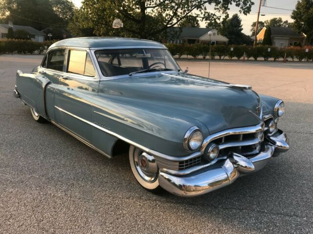 Cadillac Series 62 1951 image number 25