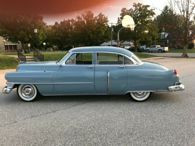 Cadillac Series 62 1951 image number 28