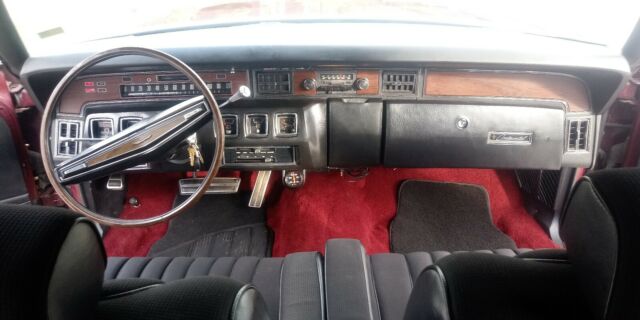 Lincoln Continental 1973 image number 20