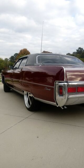 Lincoln Continental 1973 image number 4