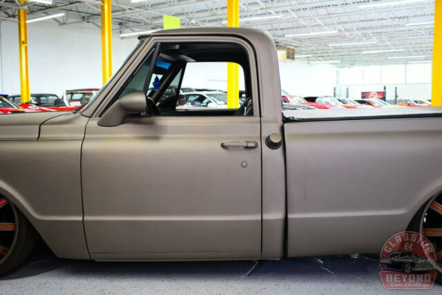 Chevrolet C-10 1971 image number 41