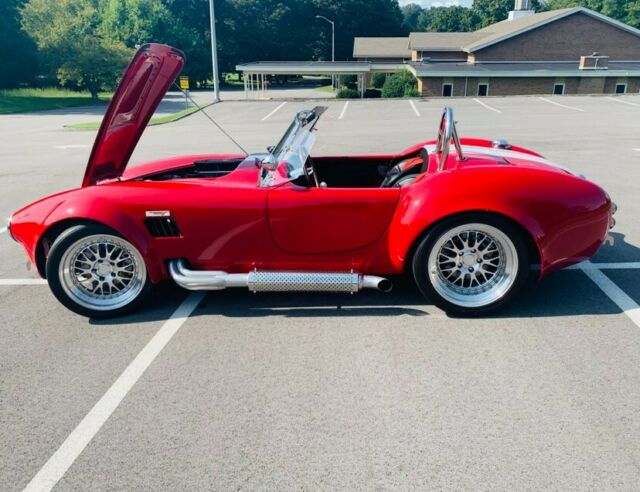 Shelby Cobra 1965 image number 21