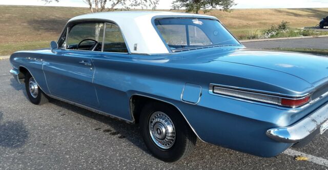 Buick Skylark 1962 image number 14