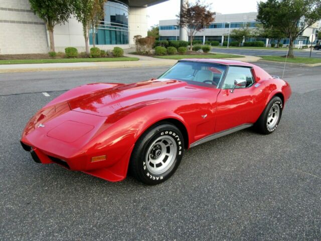 Chevrolet Corvette 1977 image number 0