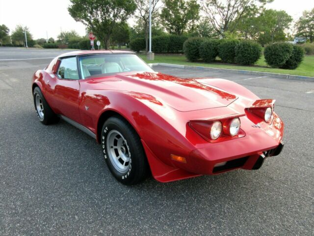 Chevrolet Corvette 1977 image number 5