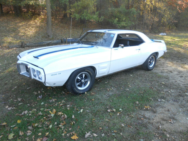 Pontiac Firebird 1969 image number 29