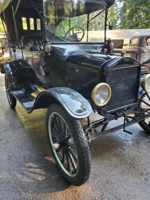 Ford Model T 1919 image number 14