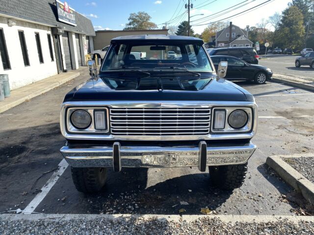 Plymouth Trail Duster 1978 image number 1