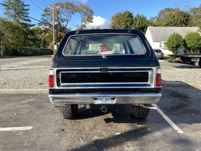 Plymouth Trail Duster 1978 image number 9