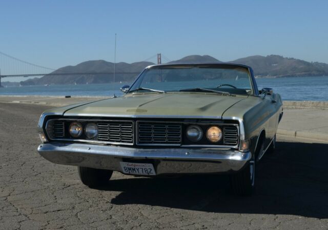 Ford Galaxie 1968 image number 22