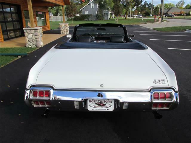 Oldsmobile 442 1972 image number 40