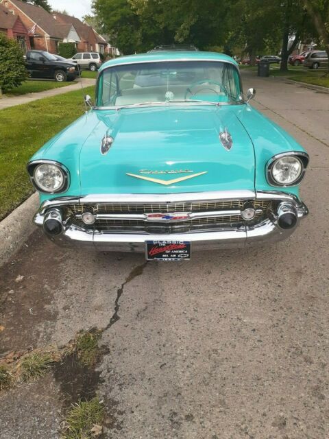 Chevrolet Bel Air/150/210 1957 image number 10