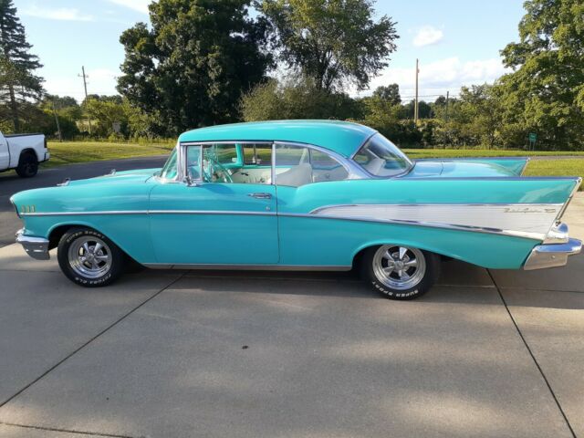 Chevrolet Bel Air/150/210 1957 image number 19