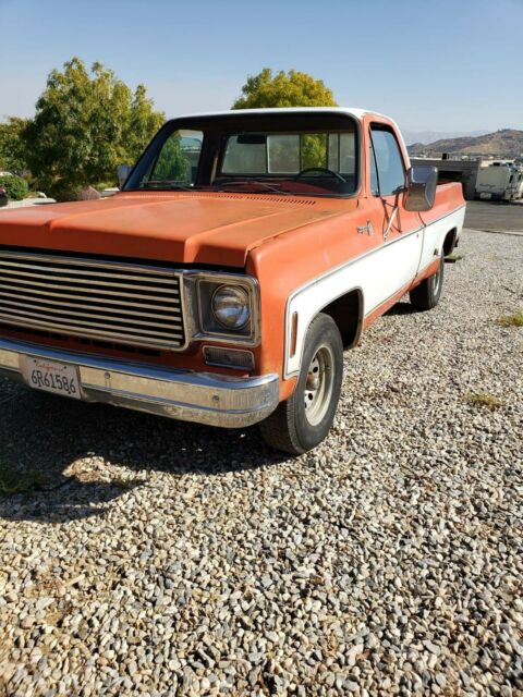 Chevrolet C-10 1976 image number 0