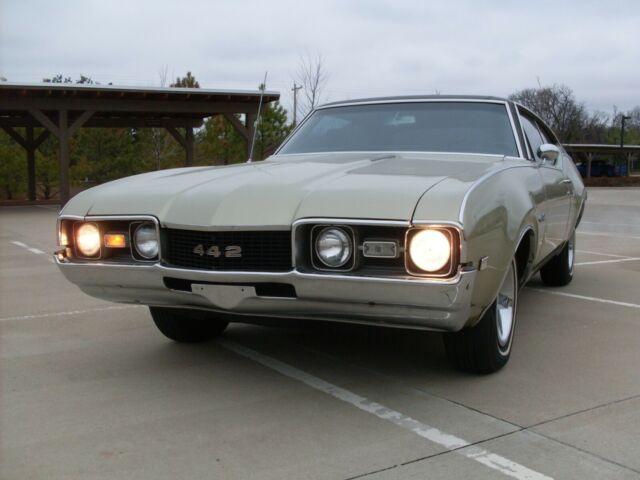 Oldsmobile 442 1968 image number 0