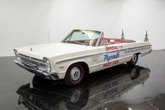 Plymouth Fury 1965 image number 10