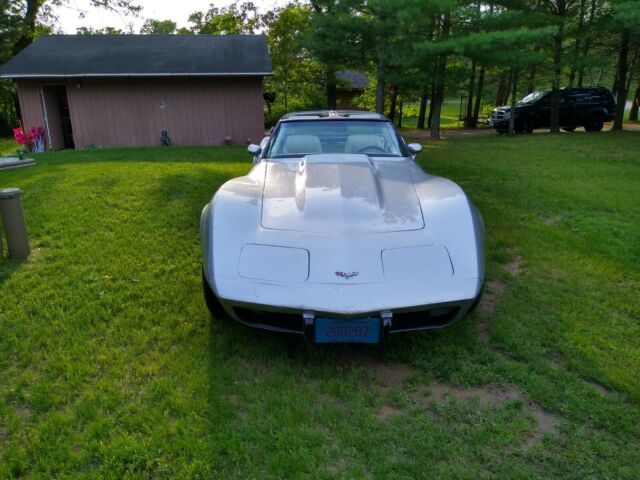 Chevrolet Corvette 1979 image number 11