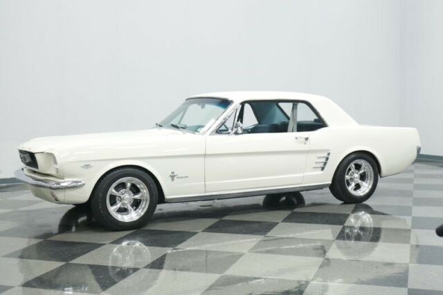 Ford Mustang 1966 image number 30