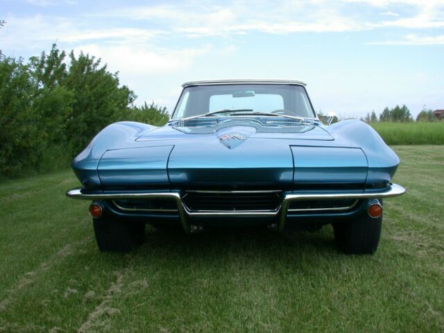 Chevrolet Corvette 1965 image number 1