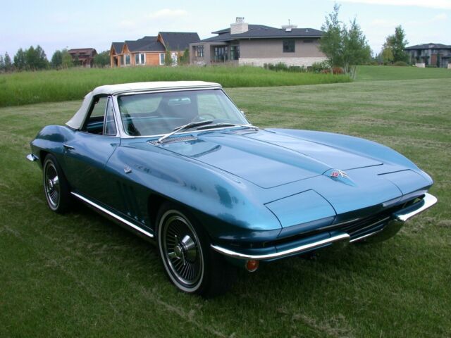 Chevrolet Corvette 1965 image number 2