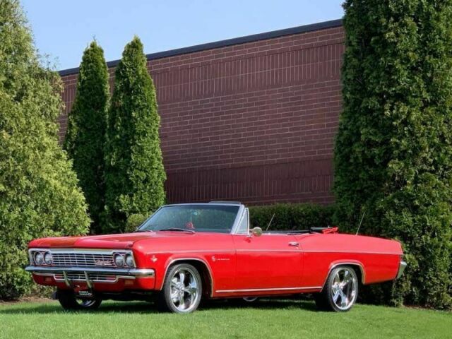 Chevrolet Impala 1966 image number 2