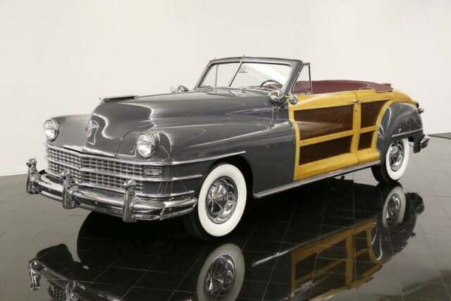 Chrysler Town & Country 1948 image number 27