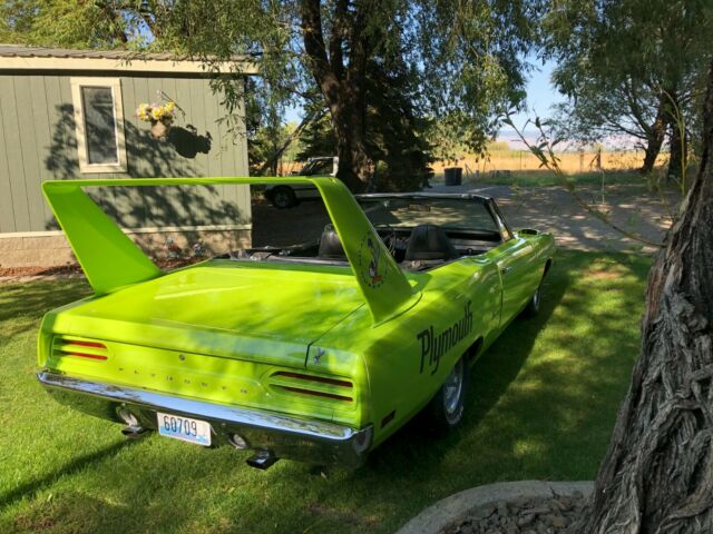 Plymouth Road Runner 1970 image number 1