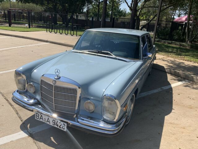 Mercedes-Benz 280 SE Automatic 1970 image number 27