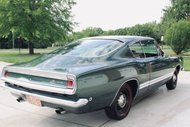 Plymouth Barracuda 1968 image number 27