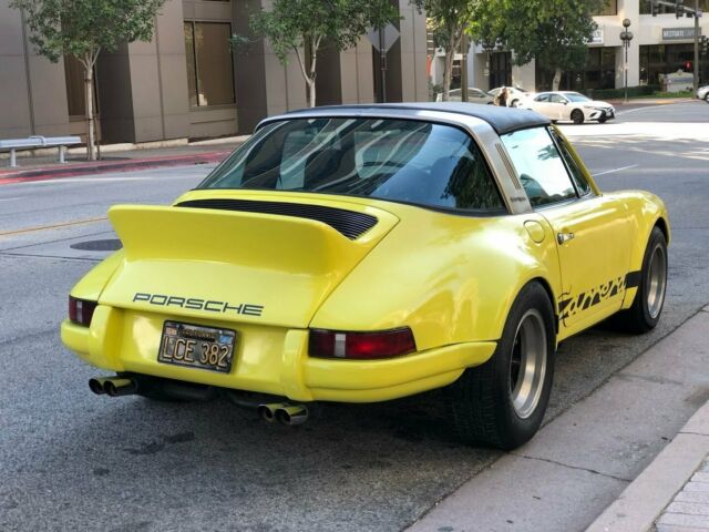 Porsche 911 1972 image number 27