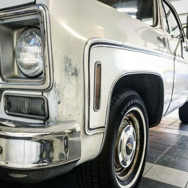 Chevrolet C-10 1976 image number 0