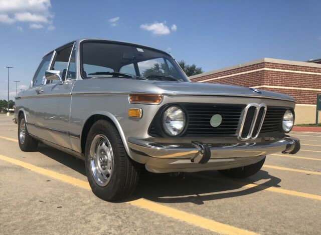 BMW 2002 1975 image number 1