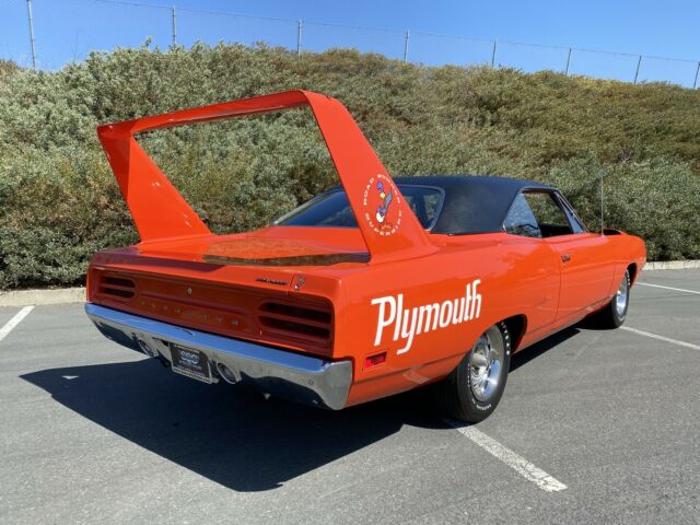 Plymouth Superbird 1970 image number 10