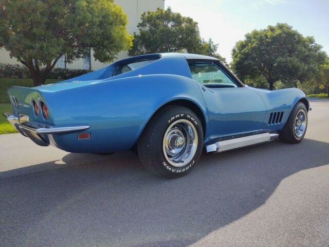 Chevrolet Corvette 1968 image number 28