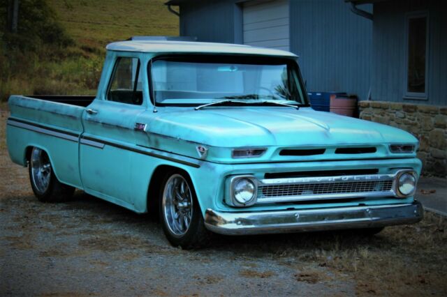 Chevrolet C-10 1965 image number 16