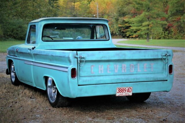 Chevrolet C-10 1965 image number 19