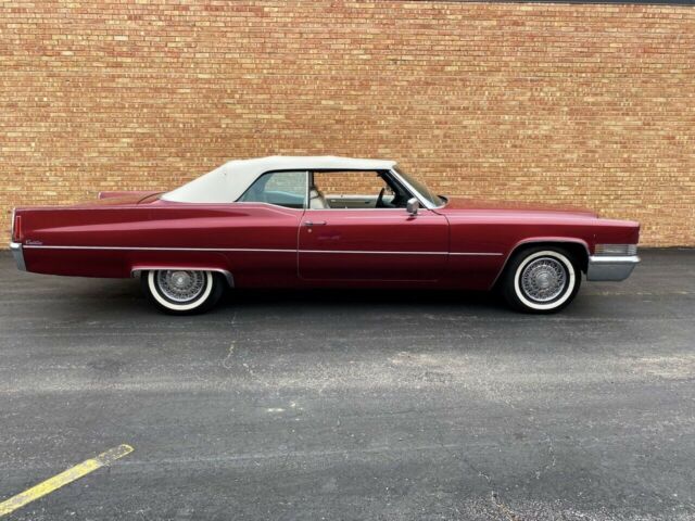 Cadillac DeVille 1970 image number 24