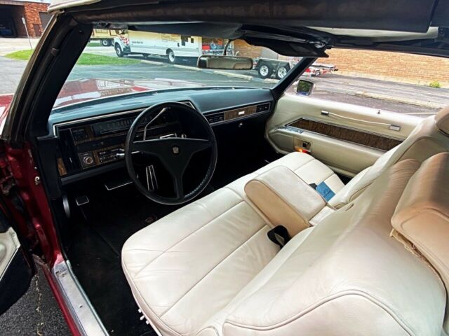 Cadillac DeVille 1970 image number 25