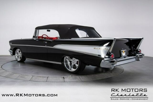 Chevrolet Bel Air/150/210 1957 image number 12