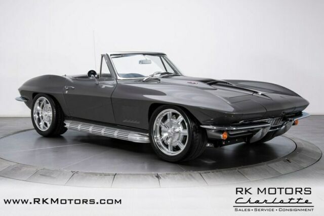 Chevrolet Corvette 1967 image number 30