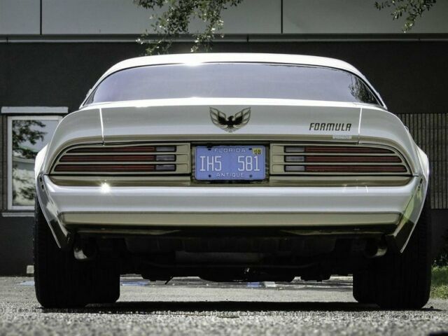 Pontiac Firebird 1978 image number 7