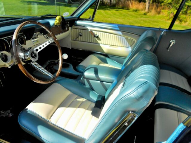 Ford Mustang 1966 image number 28