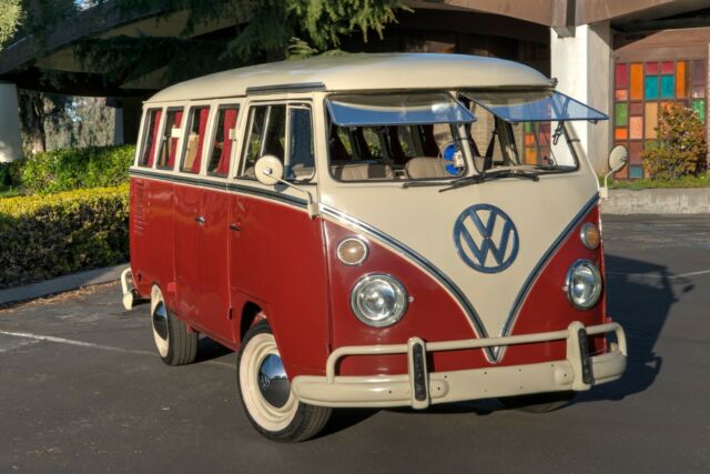 Volkswagen Bus/Vanagon 1967 image number 15