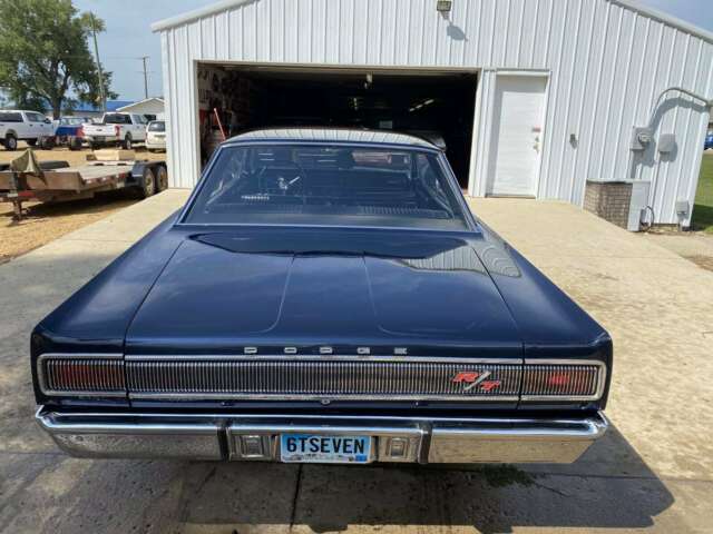 Dodge Coronet 1967 image number 3