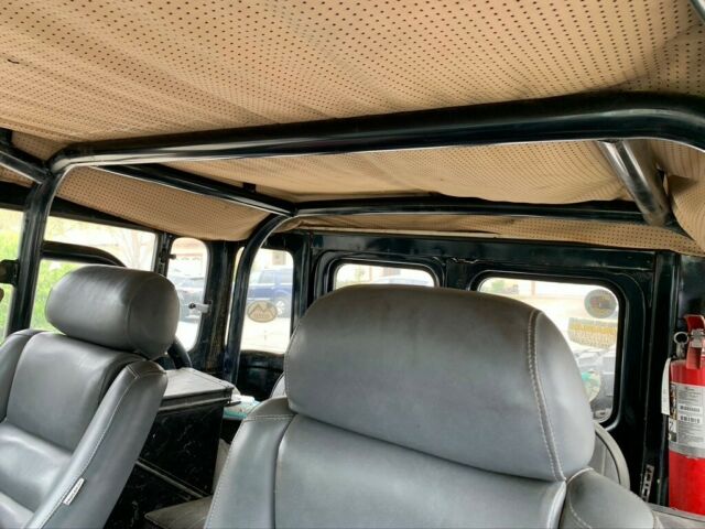 Toyota Land Cruiser 1977 image number 16