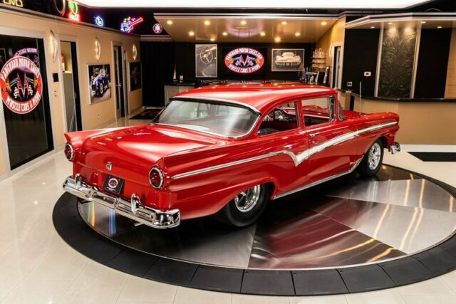 Ford Custom 300 1957 image number 11