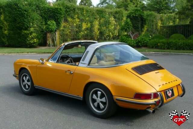 Porsche 911 1972 image number 33