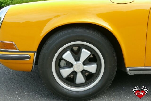 Porsche 911 1972 image number 37