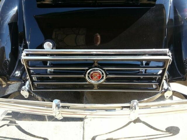 Cadillac 355 D 1934 image number 23